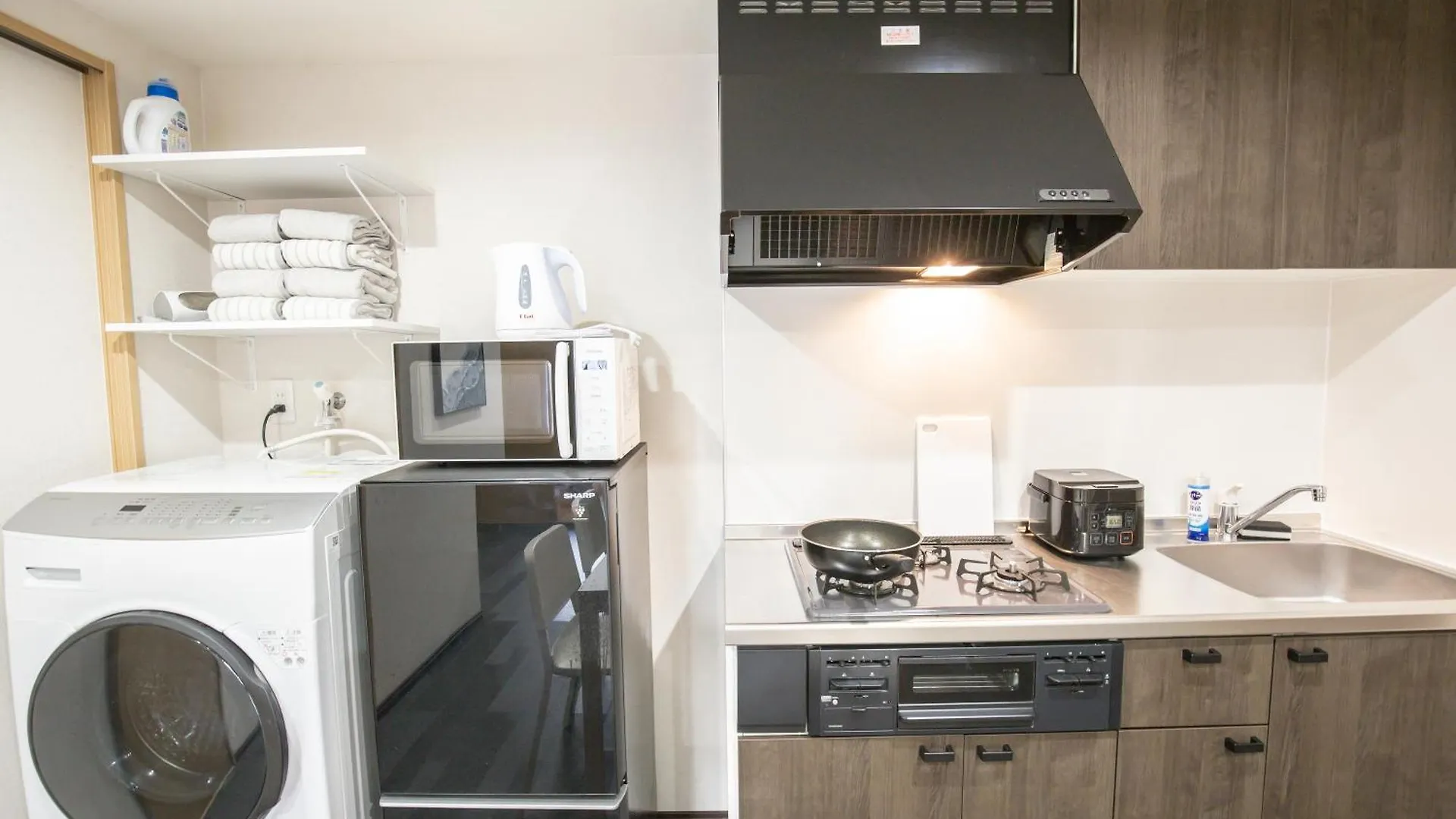Apartment 1Min Walk To Higashi Shinjuku Sta 8Ppl Shinjuku Gyoen丶 National Garden丶 Kabukicho丶 Shinjuku Station丶 Golden Gai丶 Tokyo Metropolitan Government Building Yyoqb Japan
